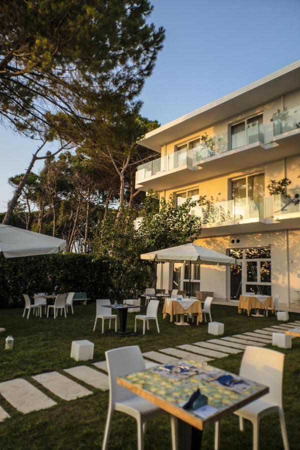 Hotel Artemide Mare 파이스툼 외부 사진