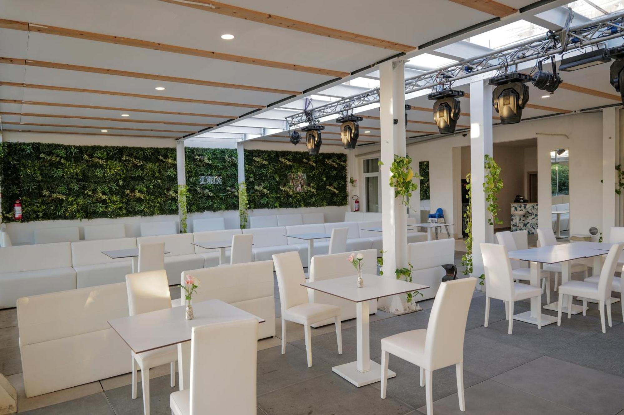Hotel Artemide Mare 파이스툼 외부 사진