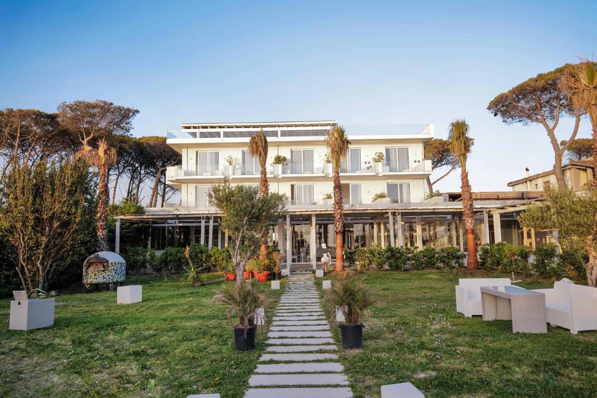 Hotel Artemide Mare 파이스툼 외부 사진