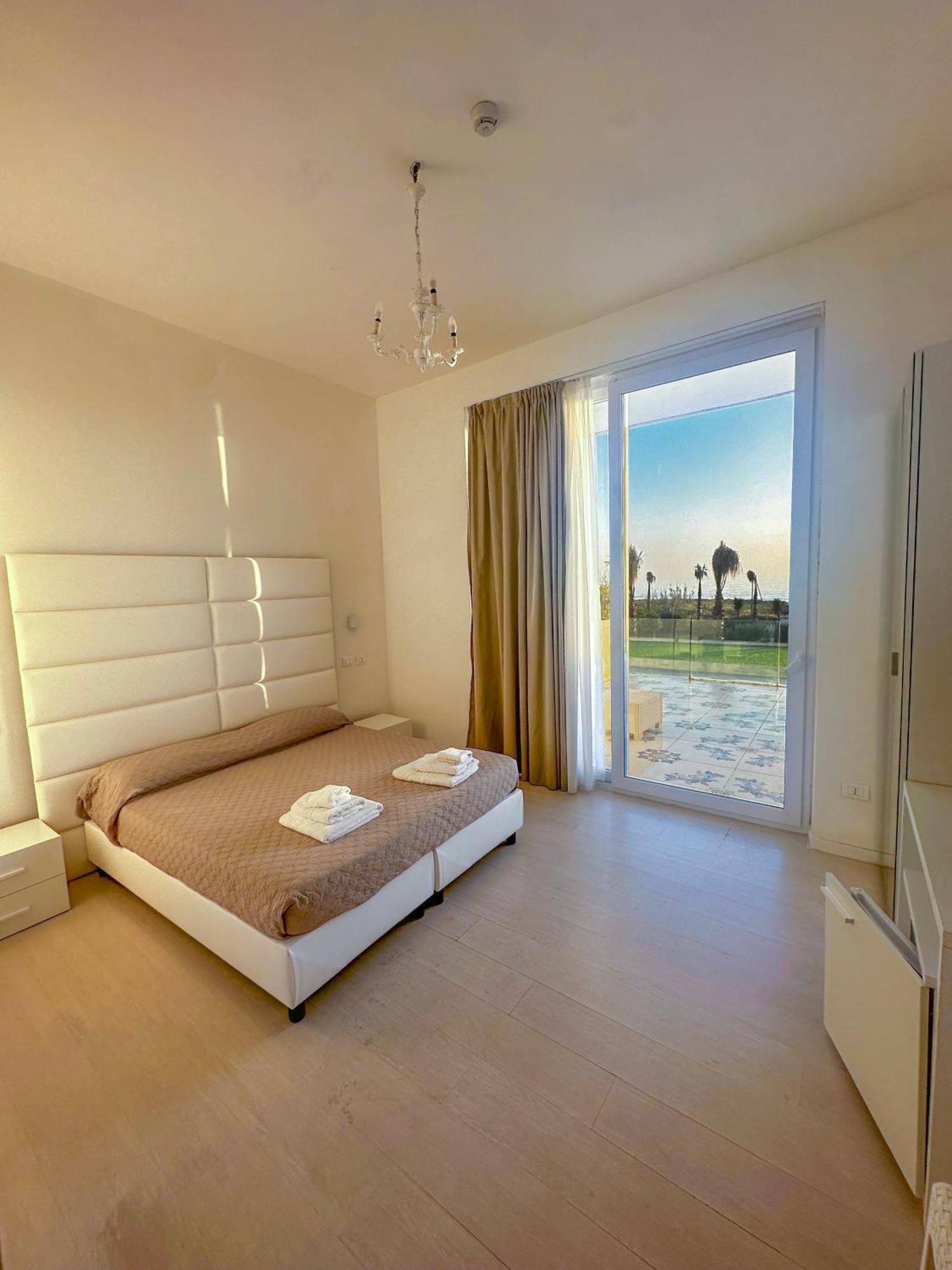 Hotel Artemide Mare 파이스툼 외부 사진