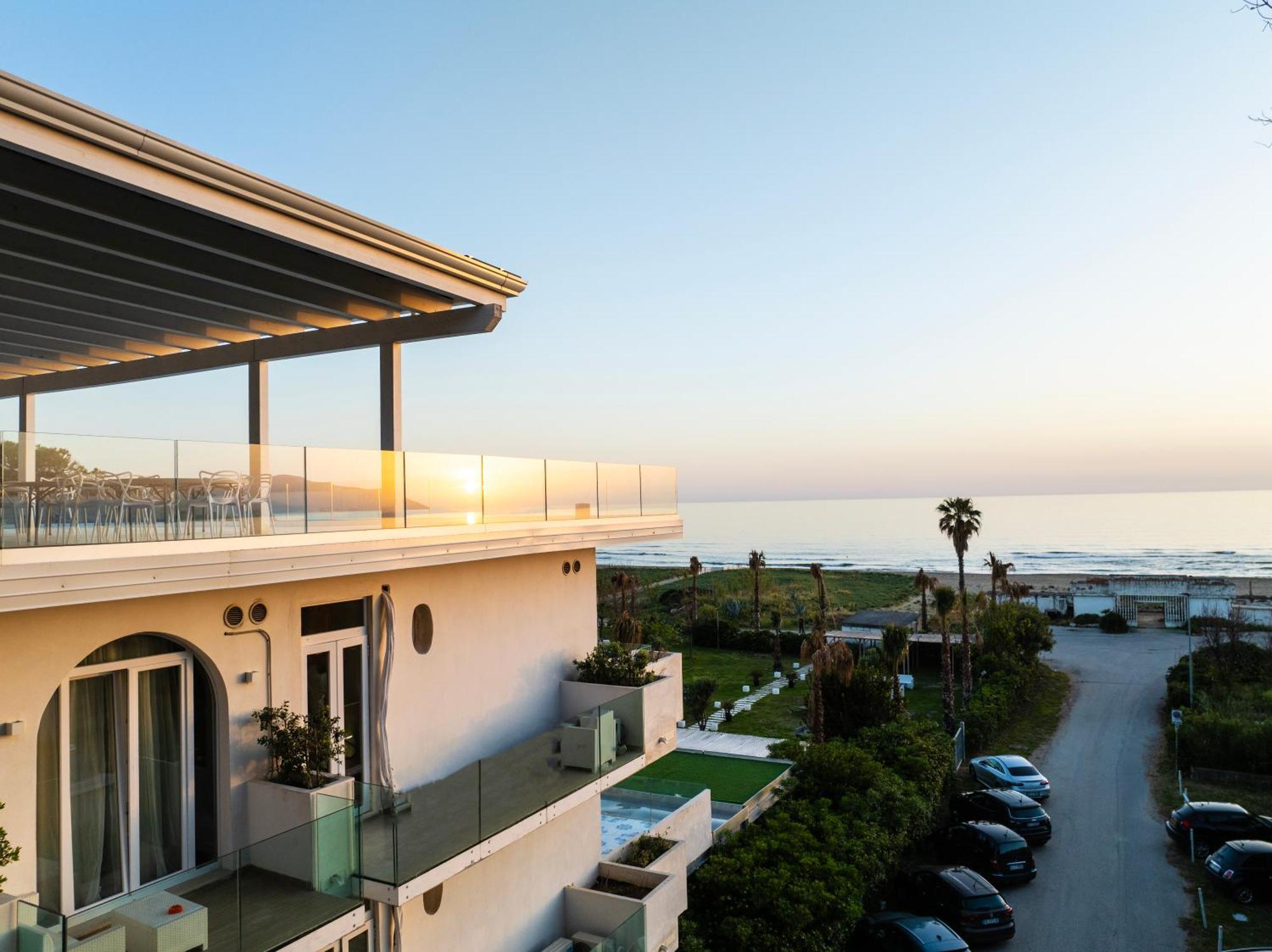 Hotel Artemide Mare 파이스툼 외부 사진