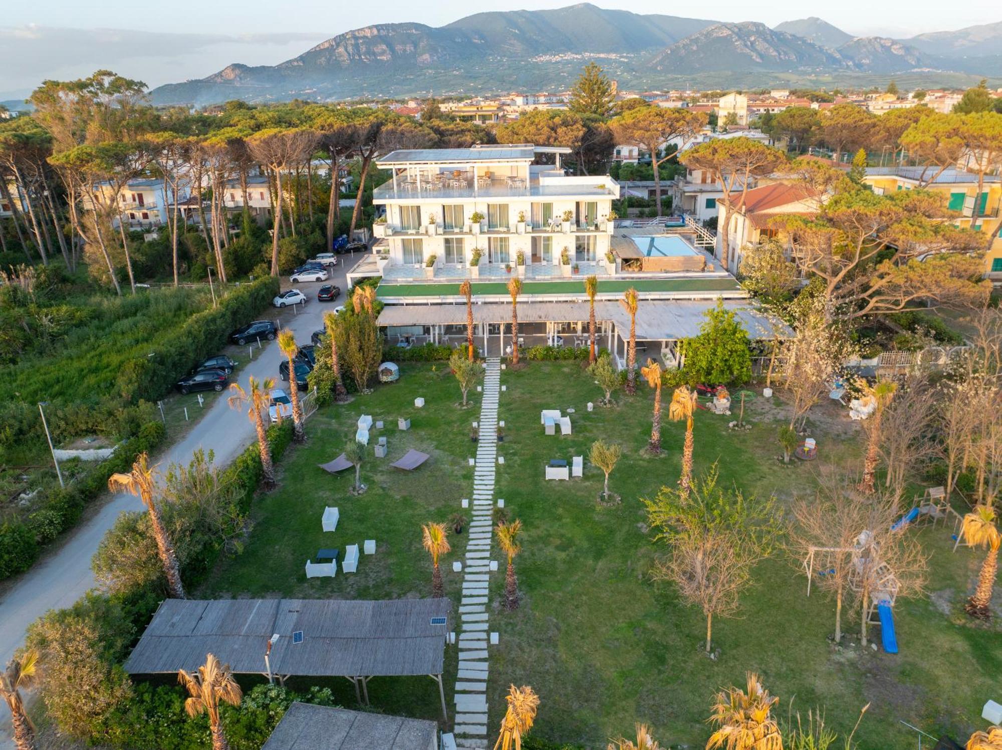 Hotel Artemide Mare 파이스툼 외부 사진
